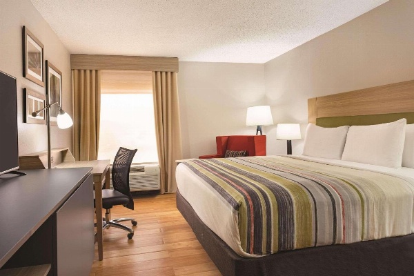 Country Inn & Suites by Radisson, North Little Rock, AR image 5