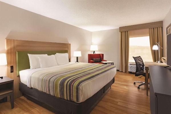Country Inn & Suites by Radisson, North Little Rock, AR image 6